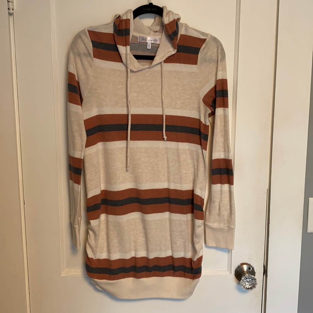 Maternity sweatshirt - Picture 2 of 5
